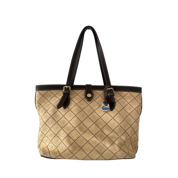 Dooney & Bourke Classic Signature East West Tote Bag - Picture 1 of 12